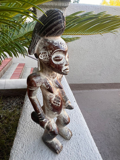 Punu Sculpture