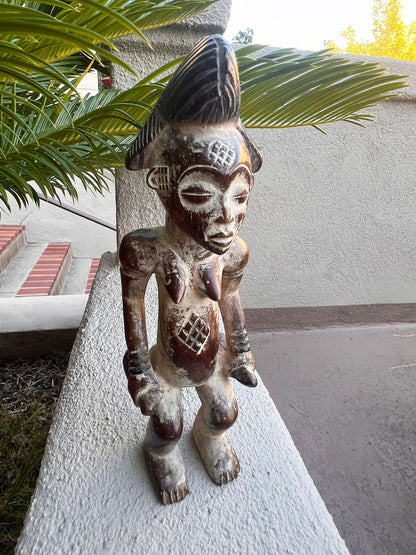 Punu Sculpture